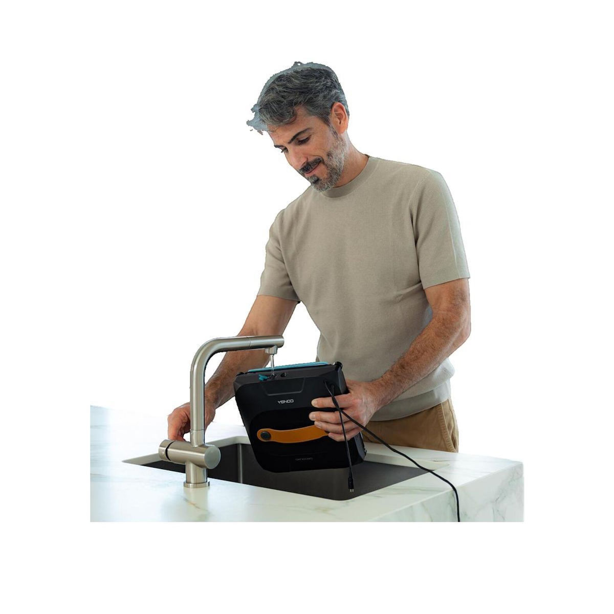 CECOTEC Robot Cecotec Conga Windroid 1390 noir multifonction