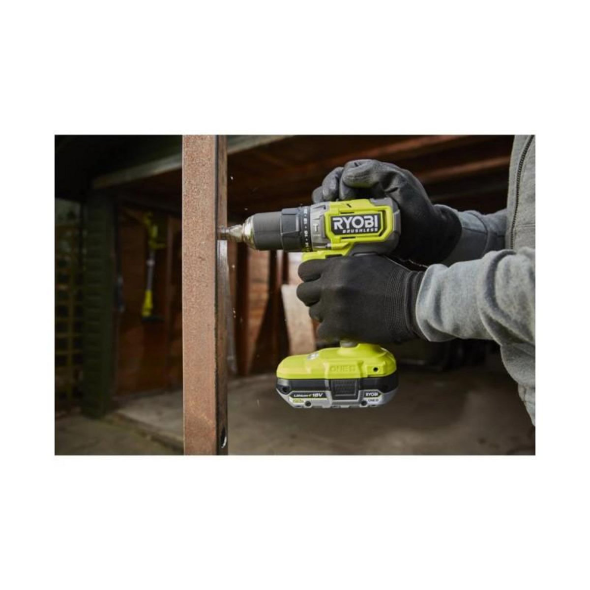 Ryobi Perceuse à percussion Brushless 18V RYOBI - 54 Nm - 2 Batteries 2,0Ah - Chargeur - RPD18BL1-2C20S