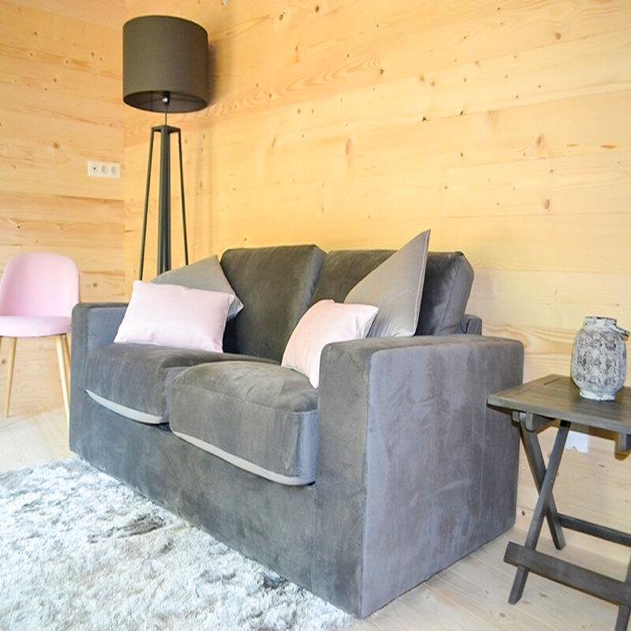 Voir la diapositive 3 : Smartbox Séjour de 2 jours en lodge sur pilotis près de poitiers - coffret cadeau séjour