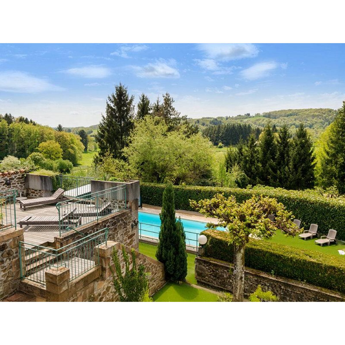 Smartbox Coffret cadeau Saint-Valentin : un séjour romantique et gourmand en France - Coffret Cadeau Séjour