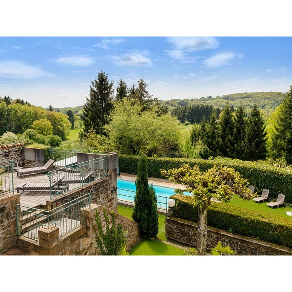 Smartbox Coffret cadeau Saint-Valentin : un séjour romantique et gourmand en France - Coffret Cadeau Séjour