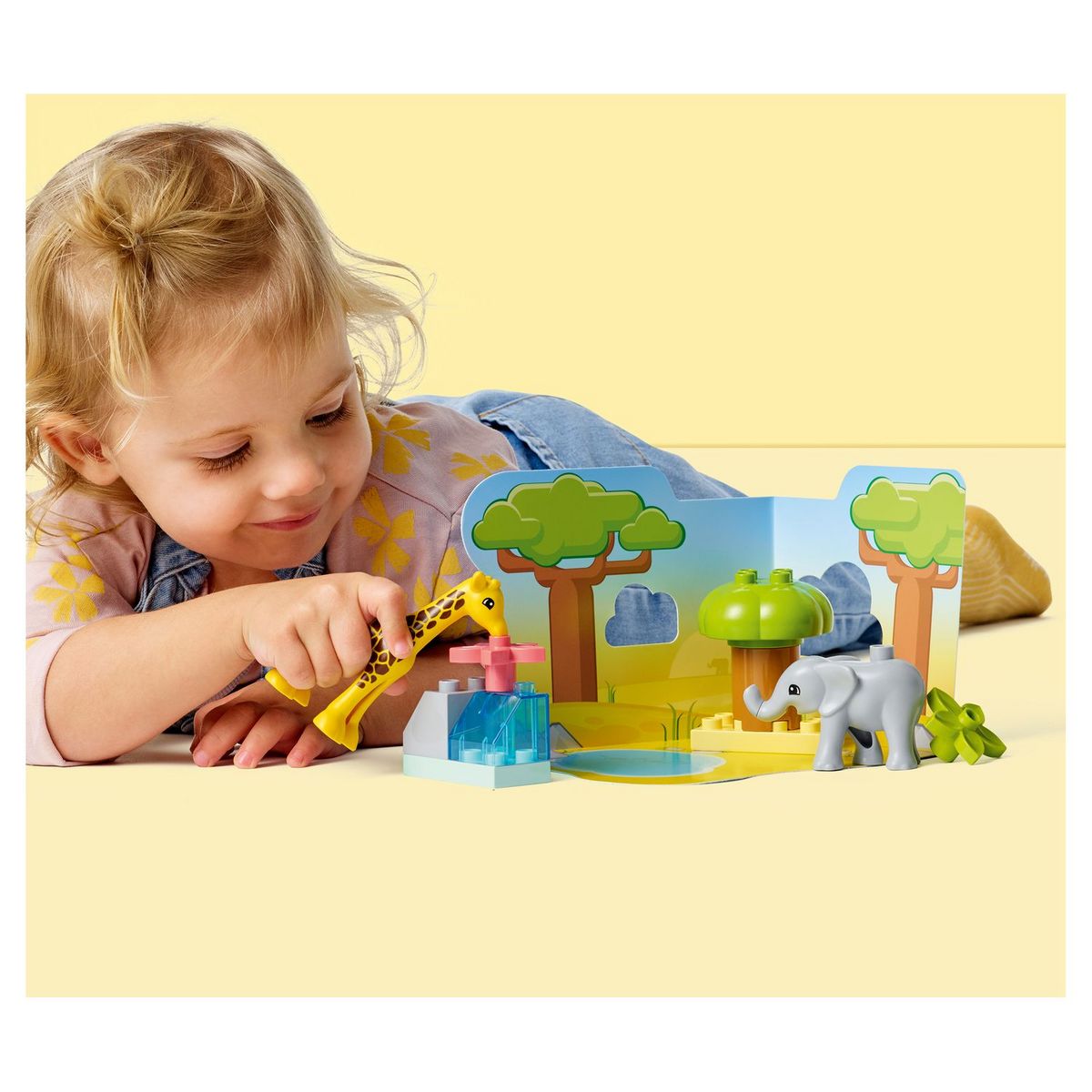 LEGO Duplo 10971 Animaux sauvages d'Afrique, Jouet sur le Safari pour Enfants de 2 Ans avec Figurines d'Éléphant et de Girafe, avec Tapis de Jeu
