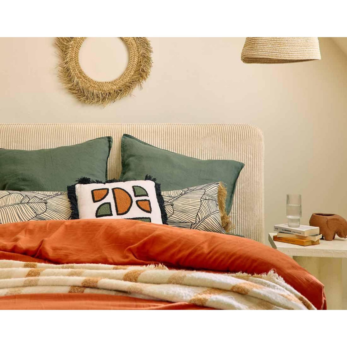 BEST MOBILIER Goyave - lit coffre - 160x200 - en velours côtelé - sommier inclus