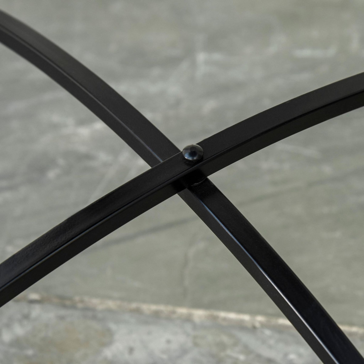 OUTSUNNY Table ronde style fer forgé bistro plateau mosaïque motif rose des vents métal époxy anticorrosion noir céramique