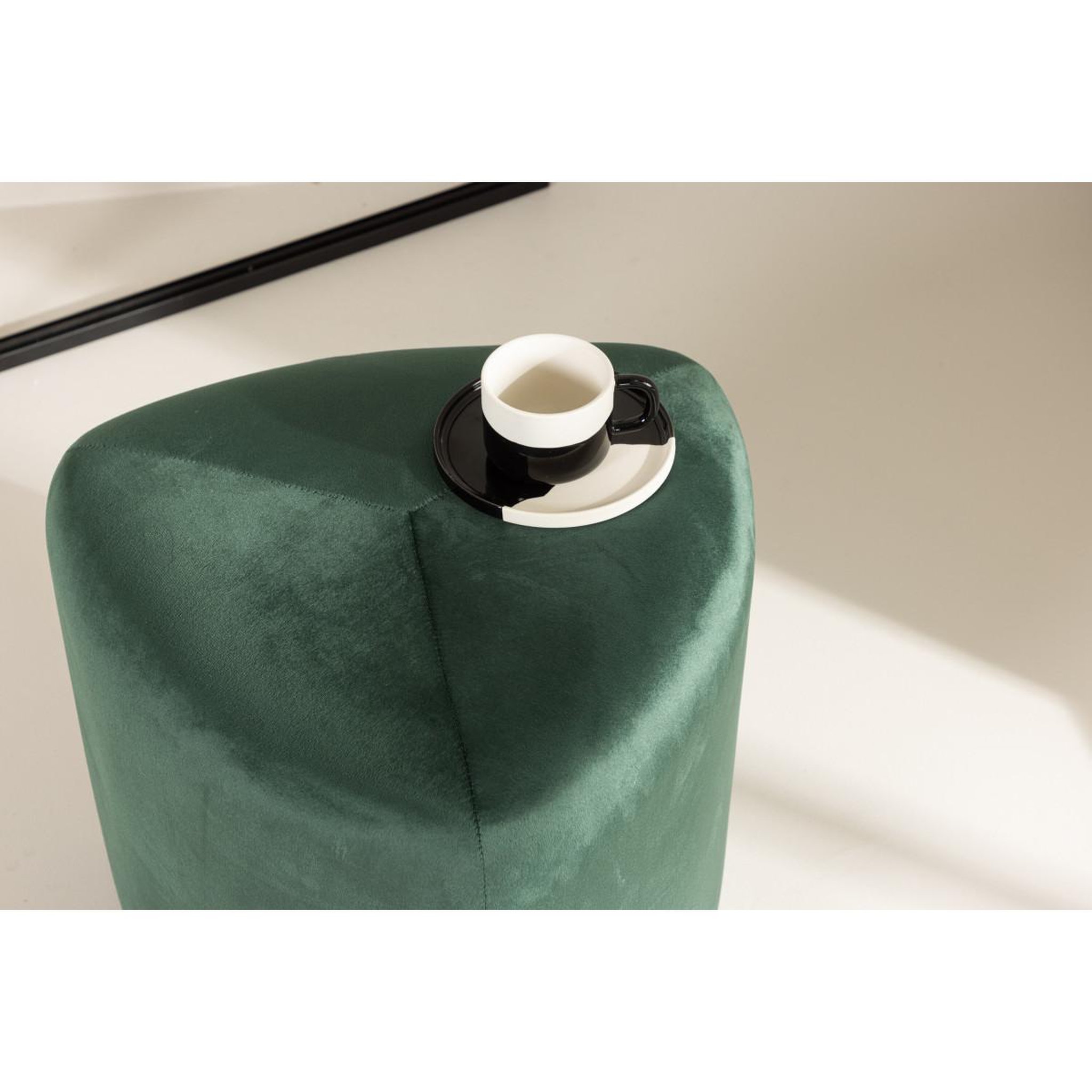 Voir la diapositive 5 : Paris Prix Pouf en velours  peg  46cm vert