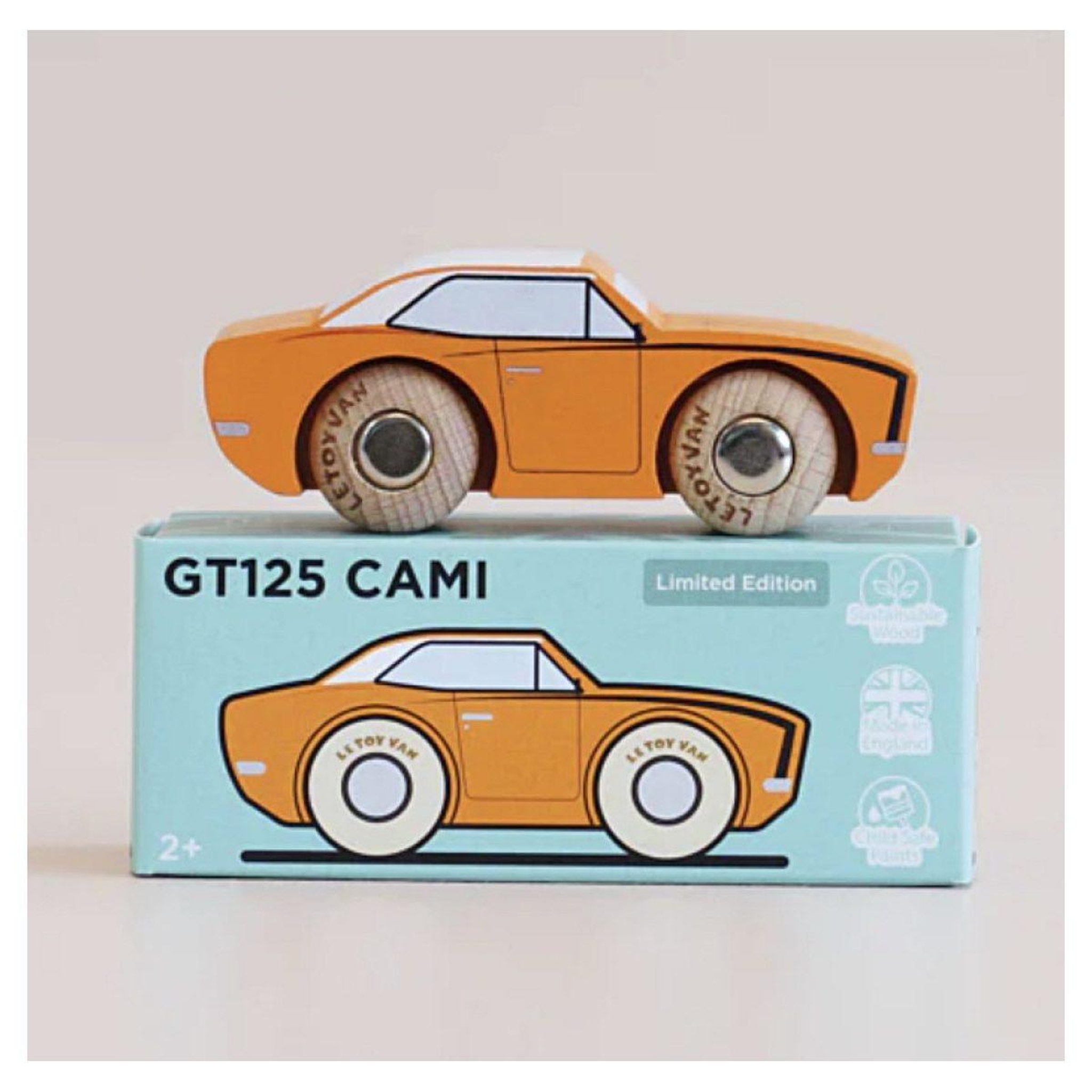 Voir la diapositive 2 : Le Toy Van Vehicules en bois - Cami N 22