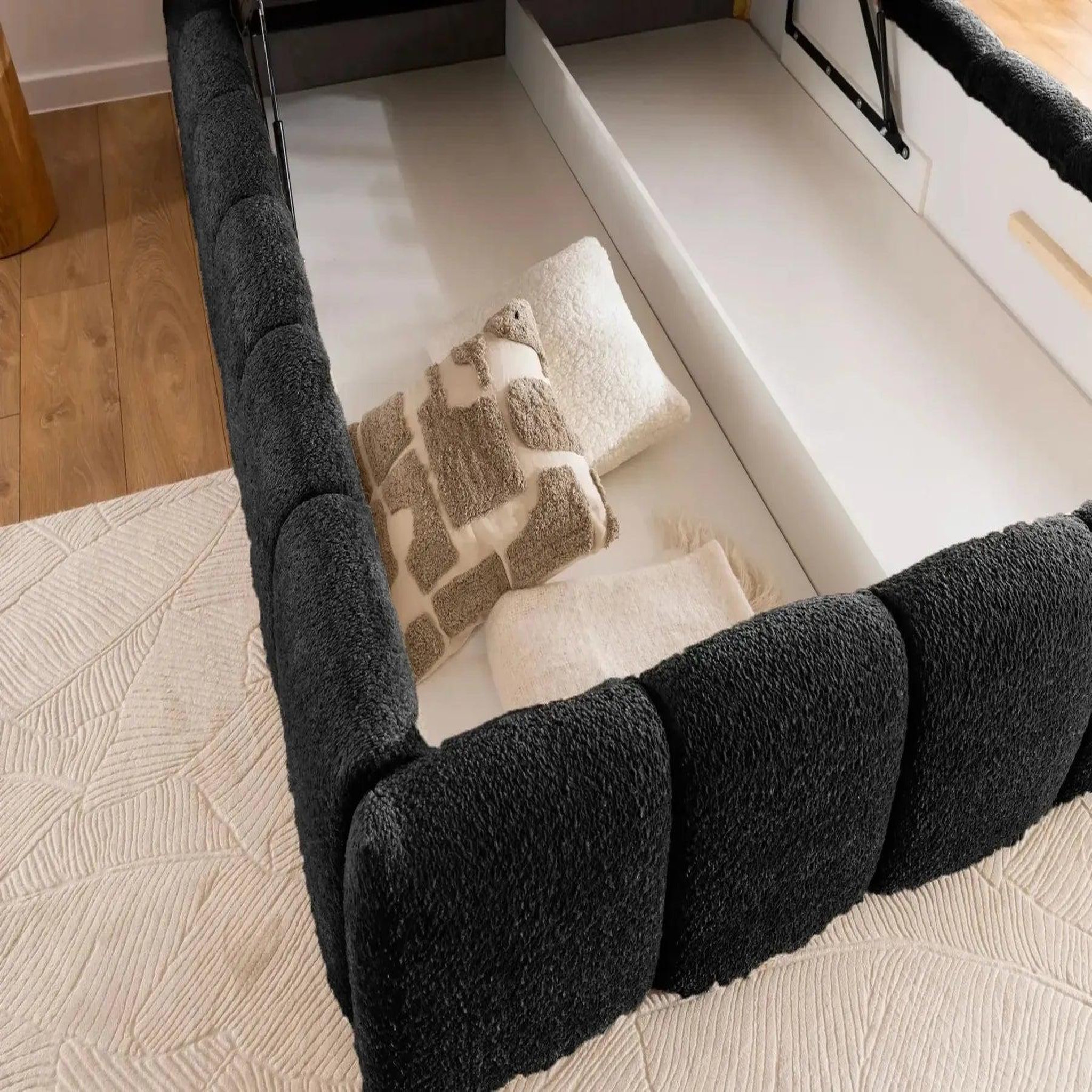 Voir la diapositive 6 : CASANOVA PARIS Elise - lit coffre tissu bouclette