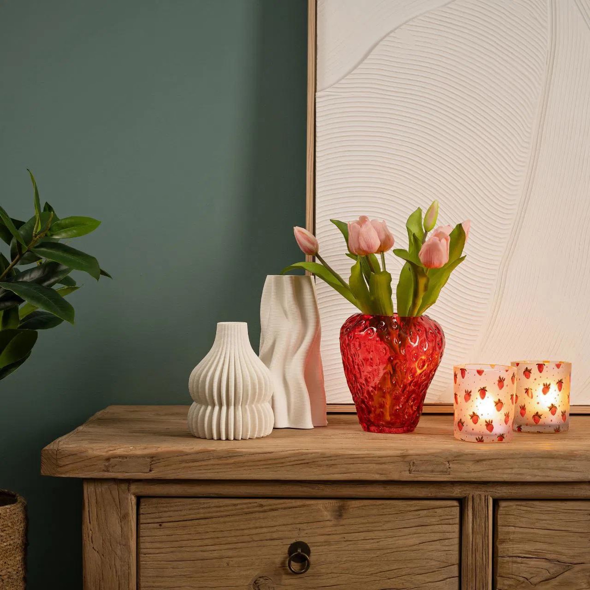 Voir la diapositive 3 : Eden Vase fraise en verre design et moderne