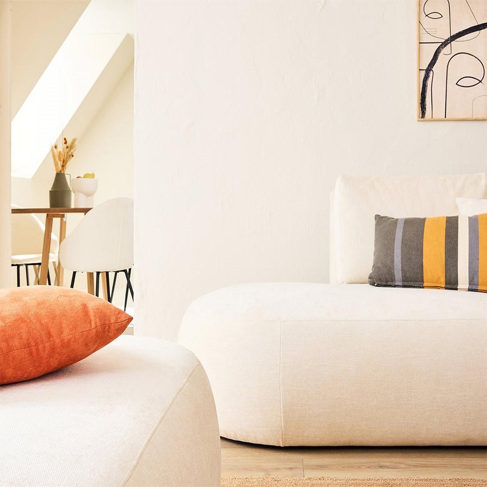 Voir la diapositive 2 : LISA DESIGN Santorini - canapé modulable d'angle droit + pouf - 4 places - en tissu texturé