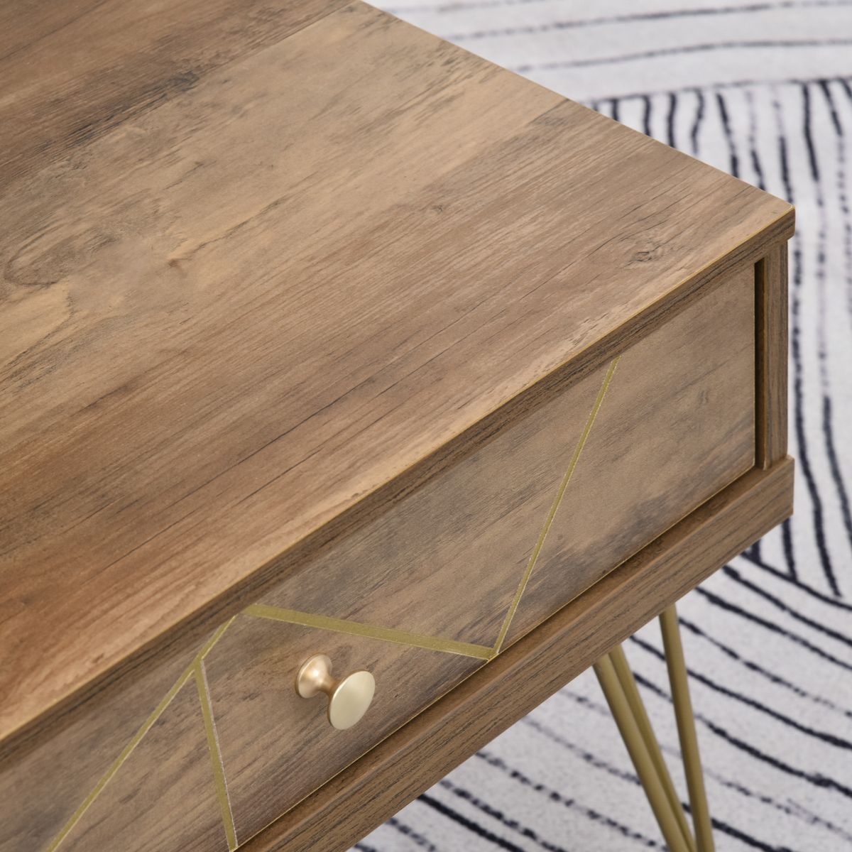 HOMCOM Table Basse en Bois Table de Salon Grand Plateau et 2 Tiroirs Design de Luxe Élégant Décoration avec Lignes Dorées Peintes à La Main 110L x 59l x 42H cm Brun