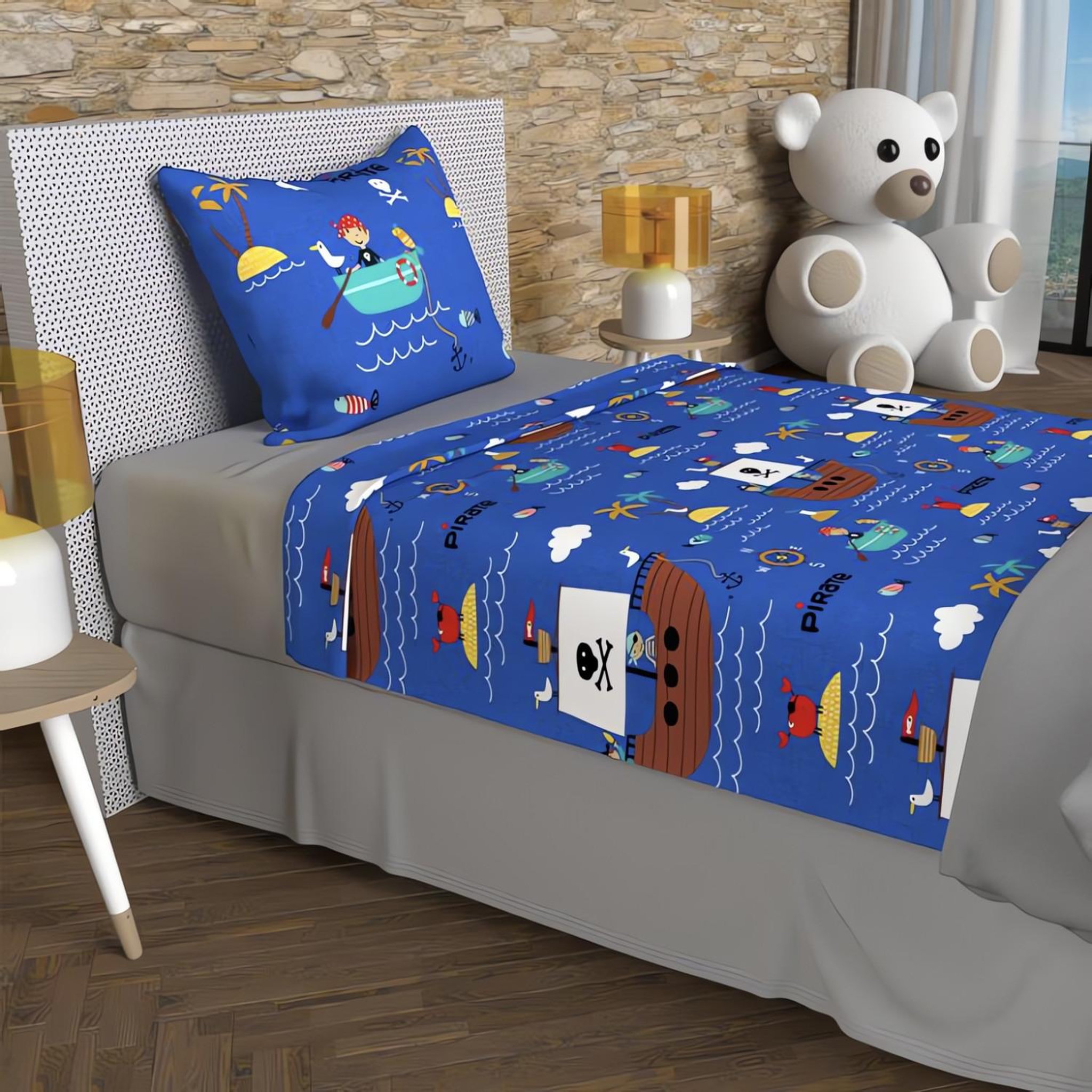 Voir la diapositive 1 : SOLEIL D'OCRE Parure de draps 180x290 cm PIRATES, 100% coton 57 fils/cm2, par Soleil d'Ocre