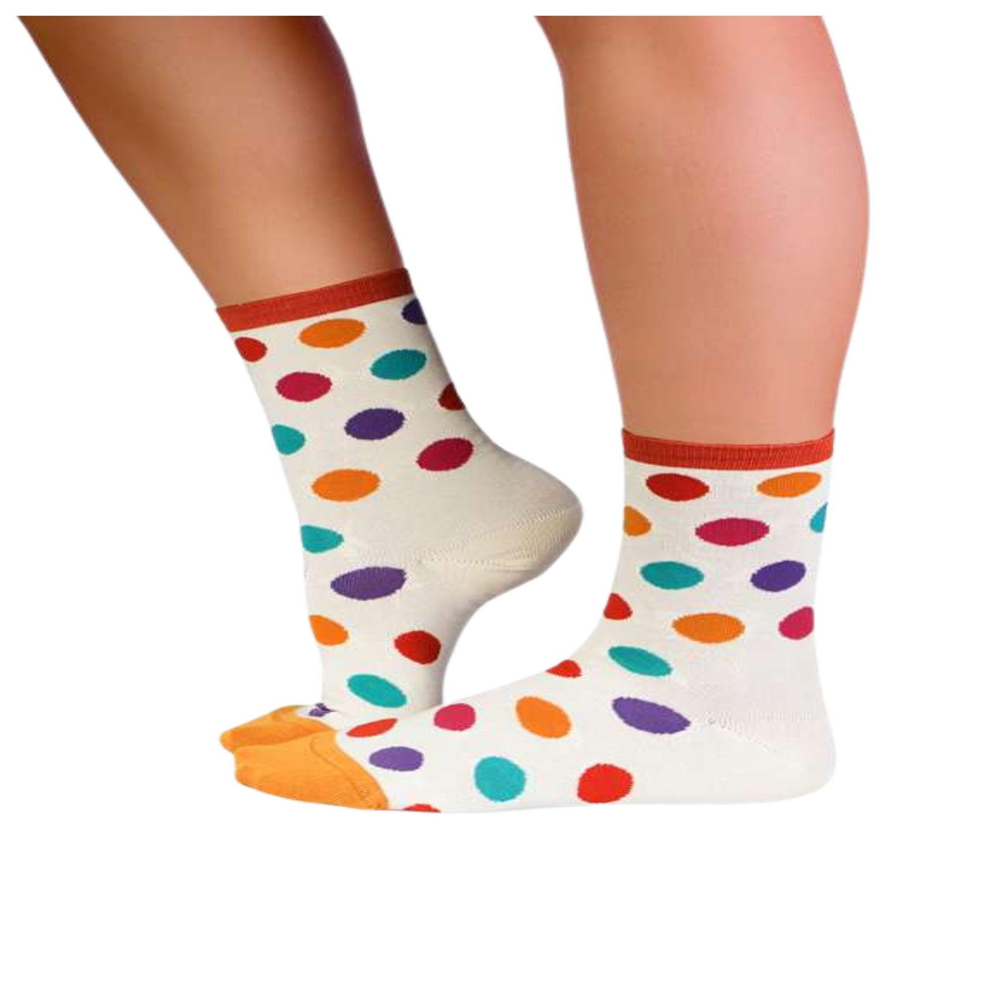 Voir la diapositive 4 : PIRIN HILL Chaussettes en bambou à pois - écru
