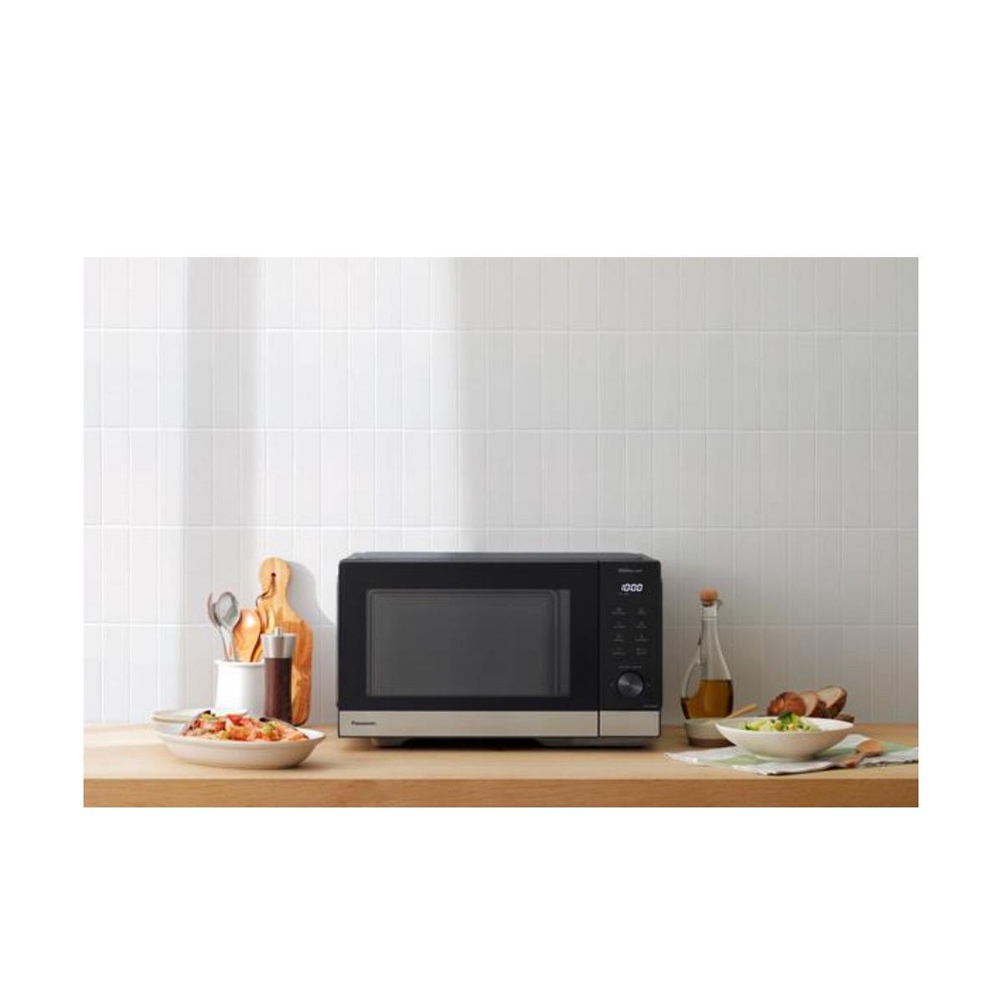 Voir la diapositive 4 : PANASONIC Micro-ondes solo  29l 1000w noir - nn-sd38qsepg
