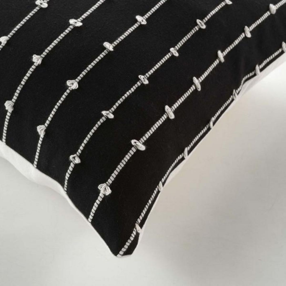 Paris Prix Coussin Déco  Linechic  45x45cm Noir