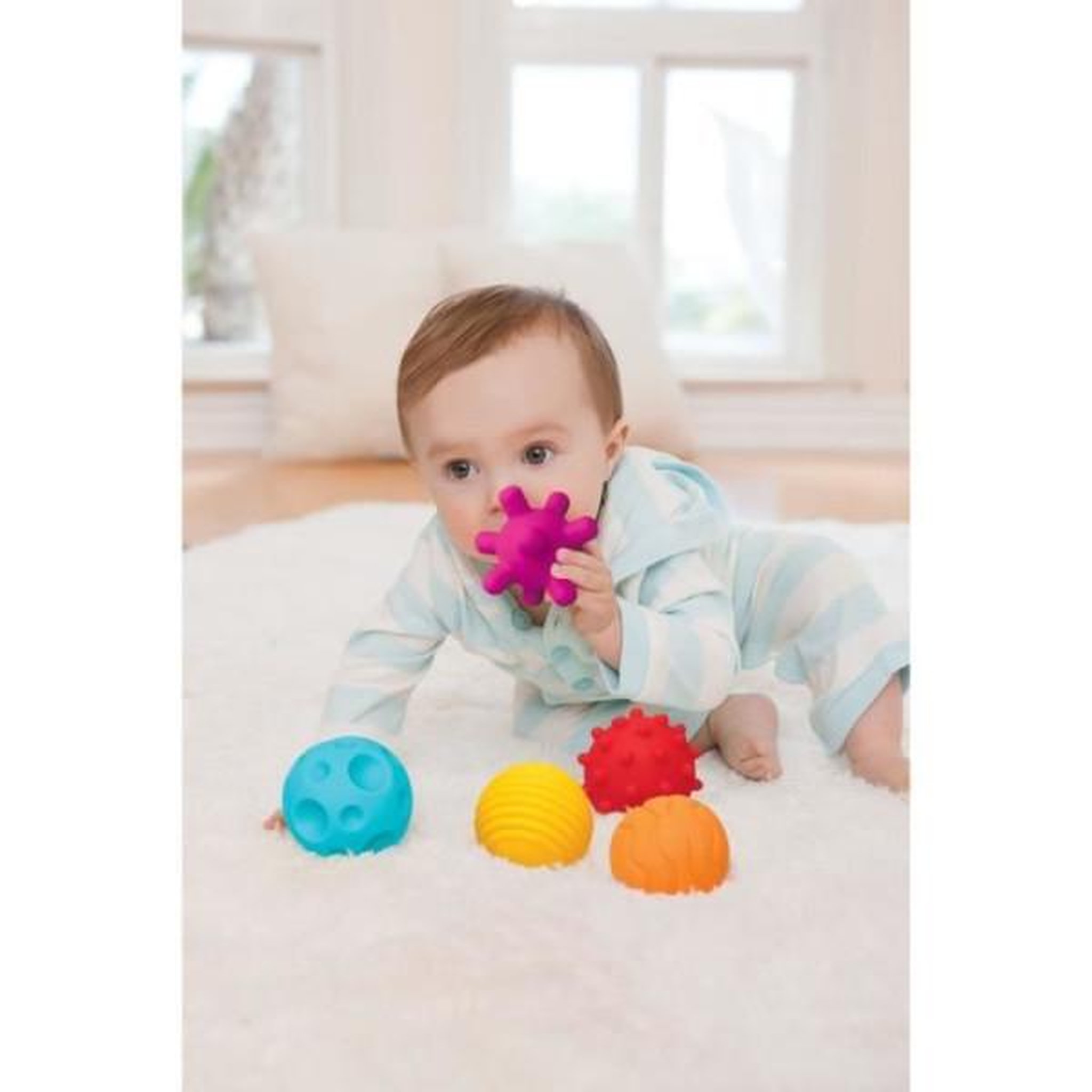 Voir la diapositive 2 : INFANTINO 6 balles sensorielles - infantino - jouet pour bébé - couleur bleu - plastique souple