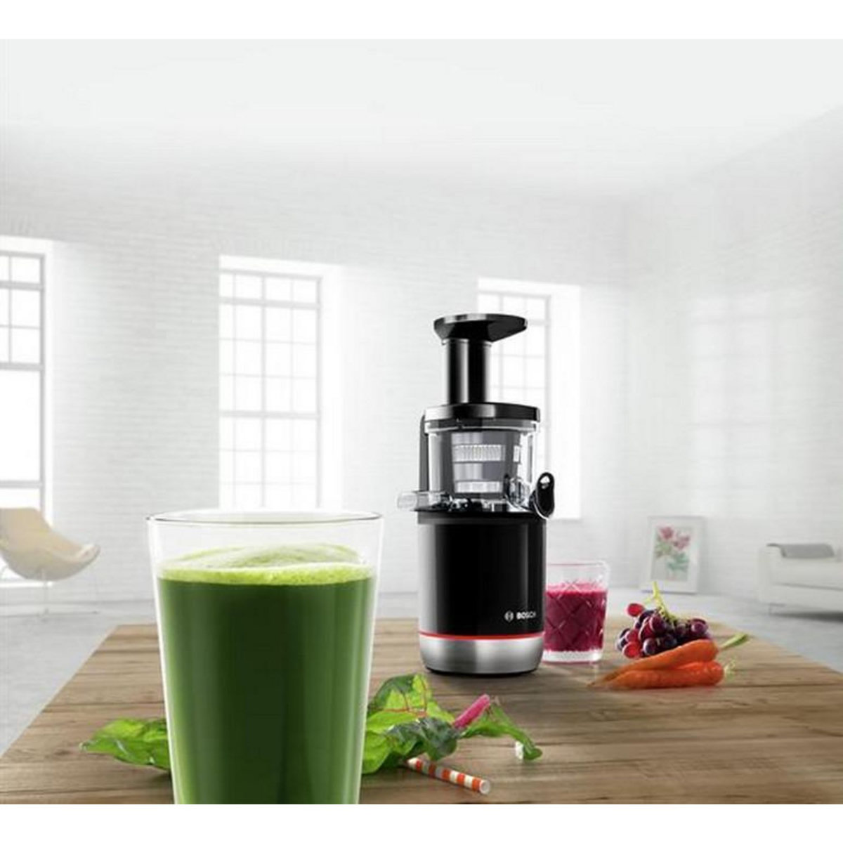 BOSCH Extracteur de jus vertical 1.4l 150w noir/rouge - mesm731m