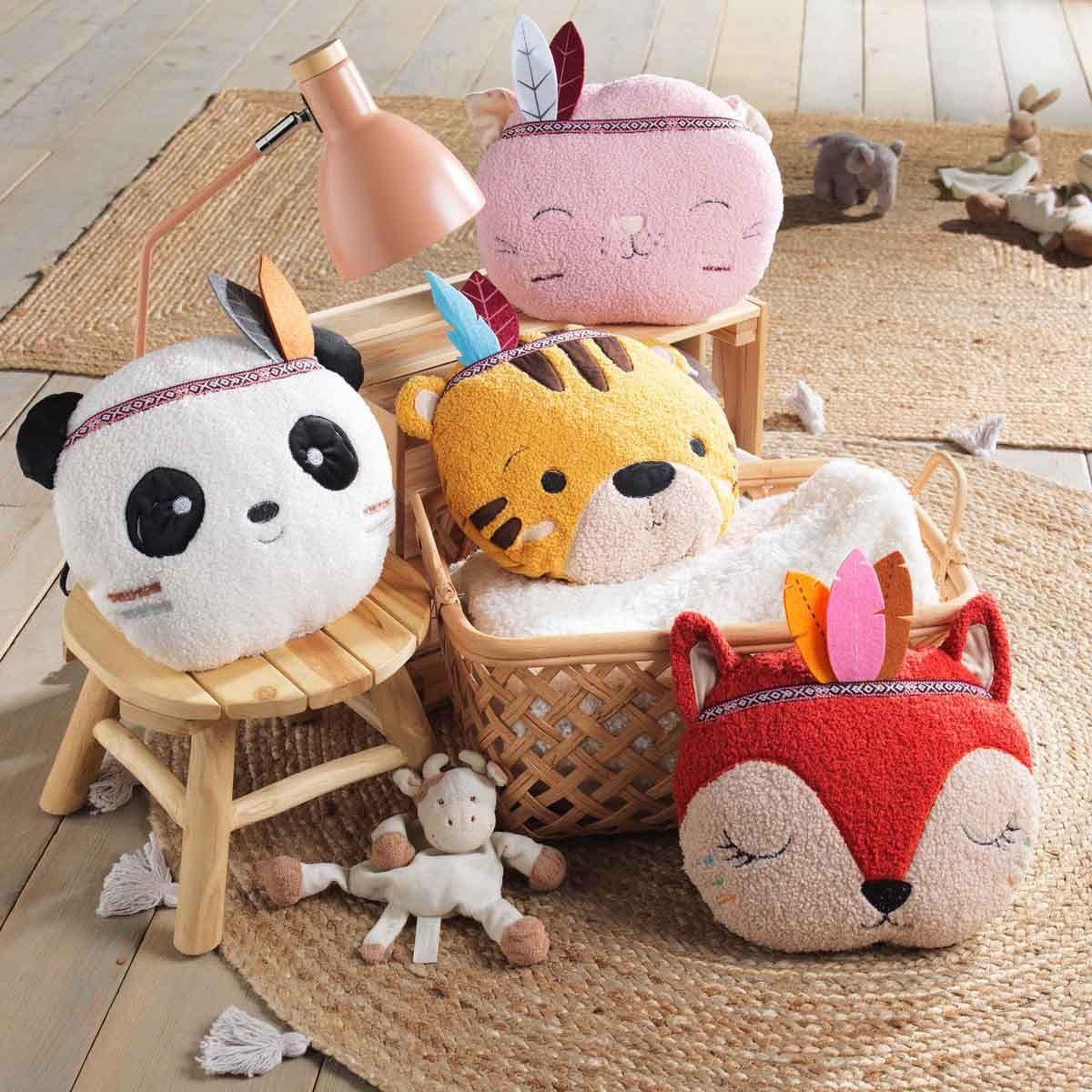 Voir la diapositive 3 : Douceur d'Intérieur Coussin enfant déco  lenny  30x30cm blanc