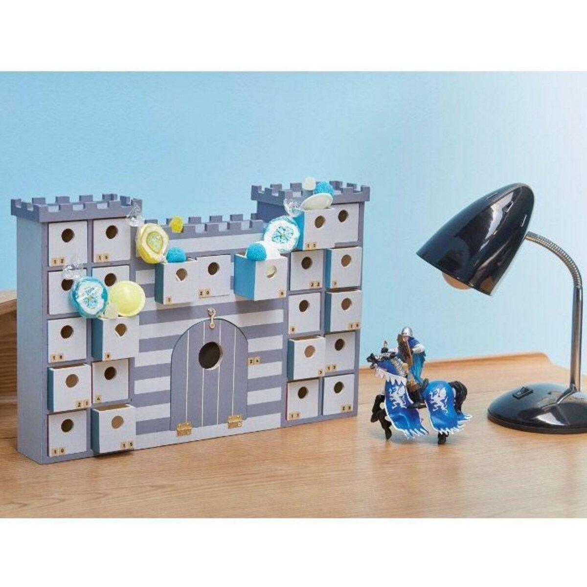 Artemio Calendrier de l'Avent Château en bois à décorer 42 x 42 cm