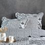 Voir la diapositive 2 : Lovely Casa Couvre lit boutis réversible 240x220 avec 2 taies OTAVIA