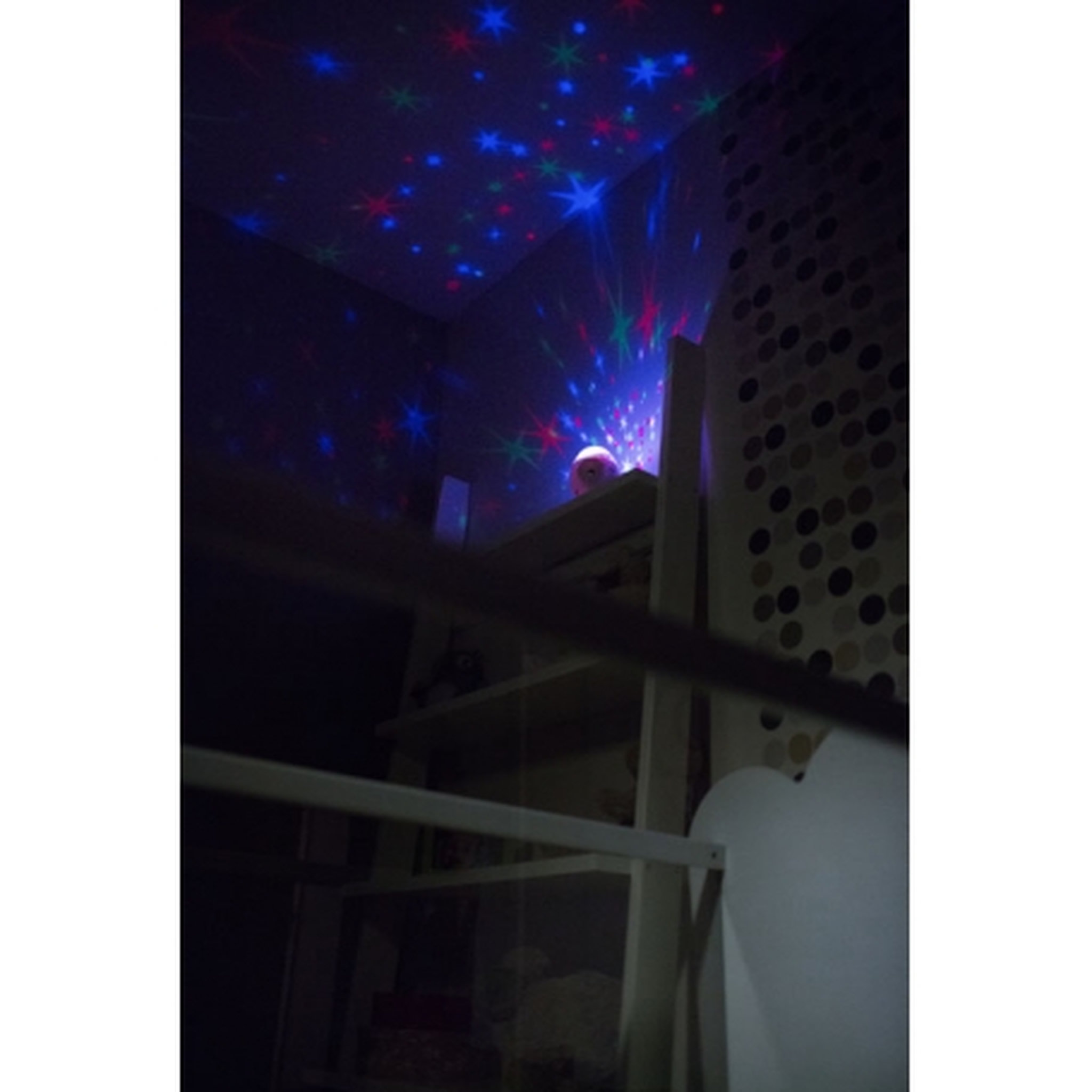 Voir la diapositive 3 : BADABULLE Veilleuse musique et lumière avec entrée MP3