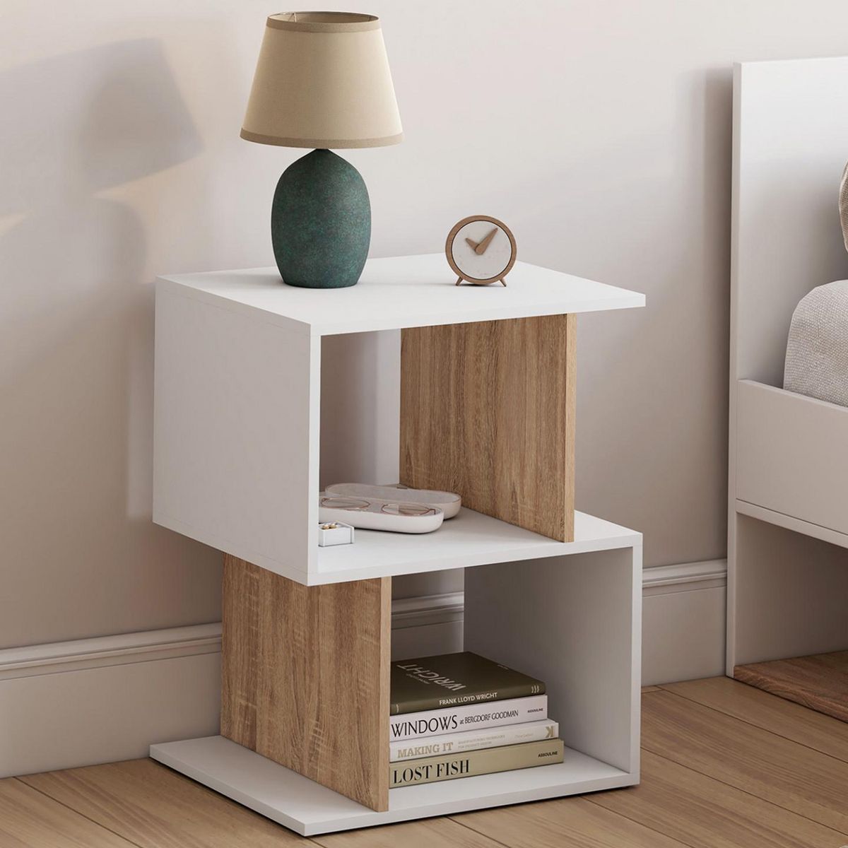 ID MARKET Lot de 2 tables de chevet SOFIA forme S avec rangements ouverts blanc et effet hêtre