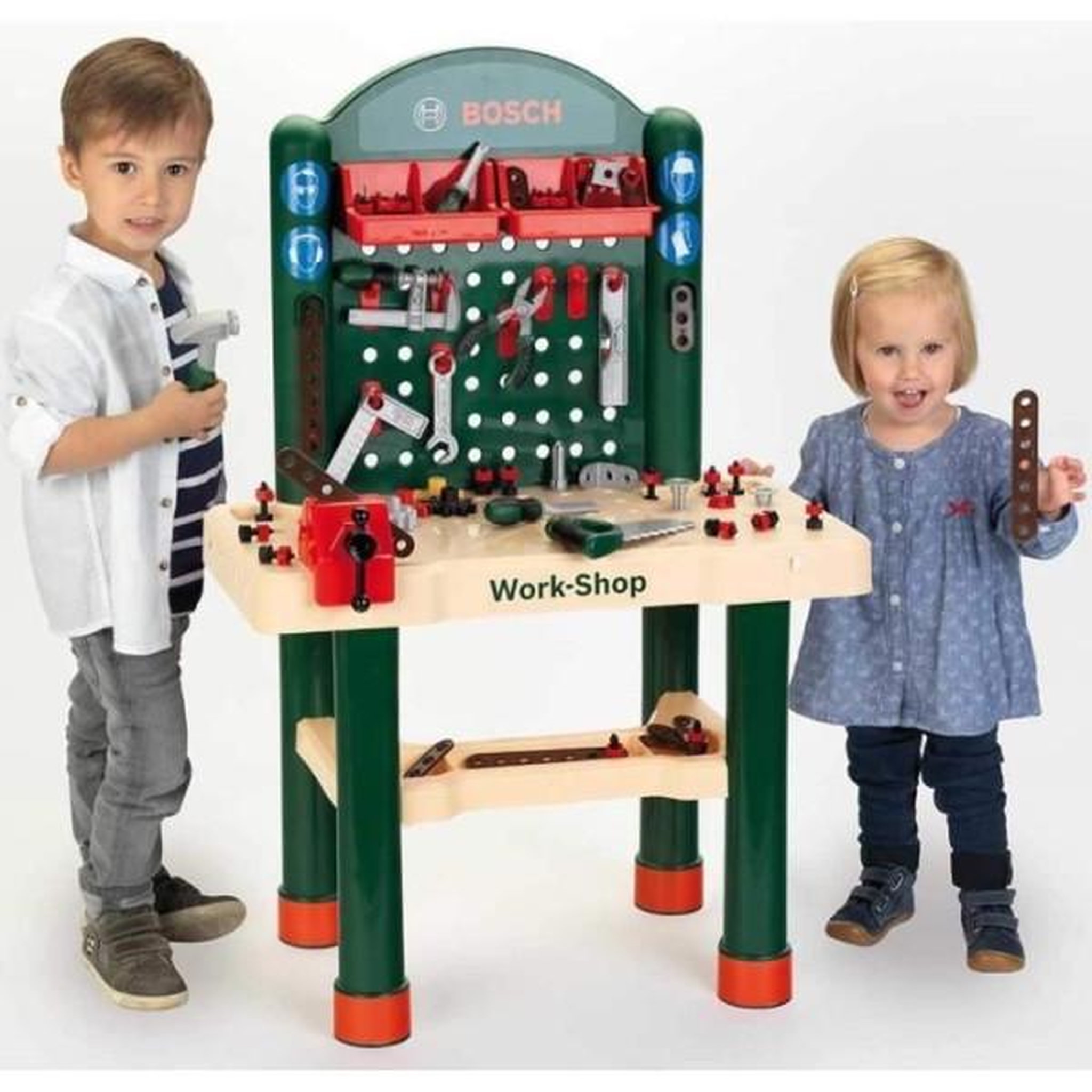 Voir la diapositive 2 : Klein BOSCH - Etabli Work-Shop Enfant - 82 Accessoires