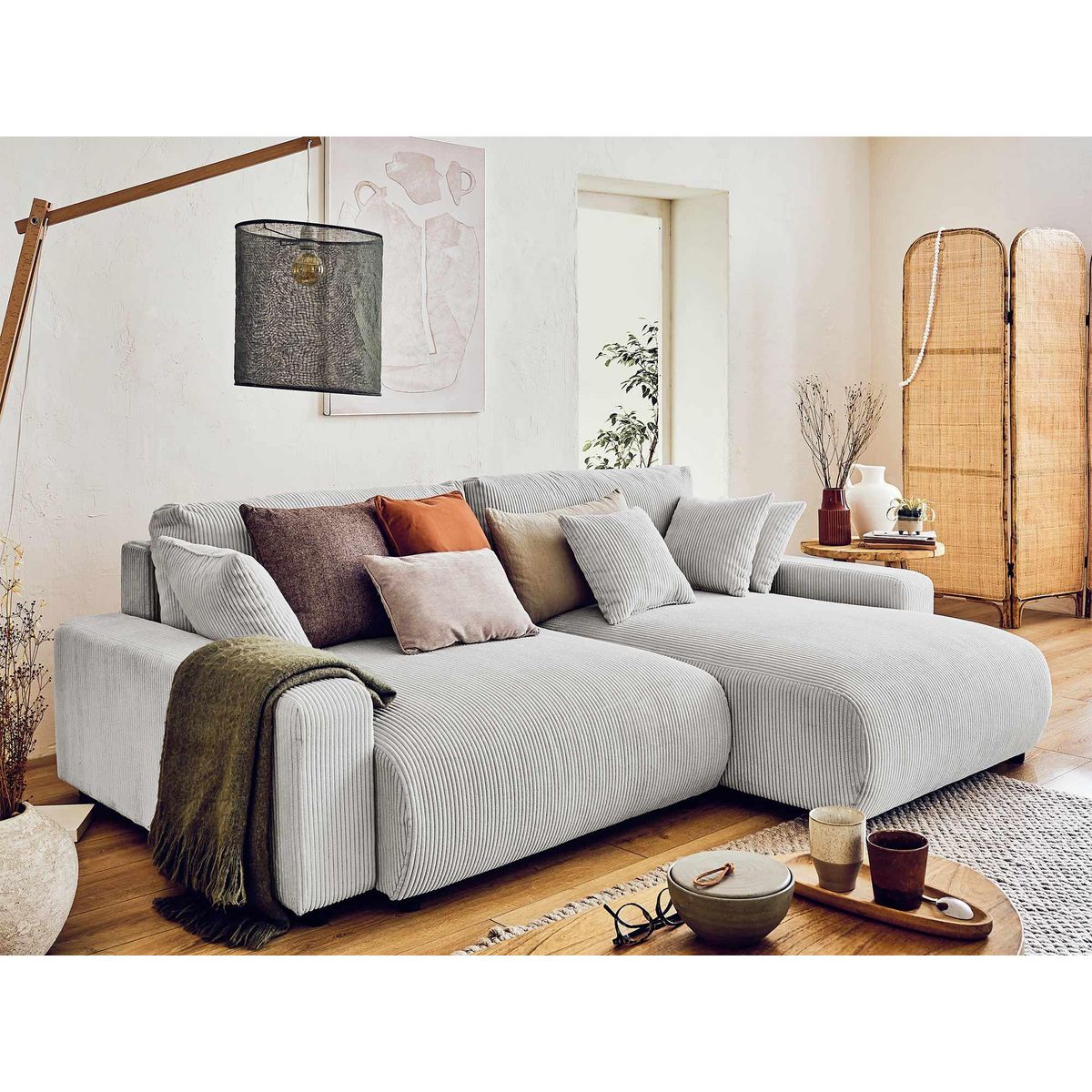 LISA DESIGN Pivoine - canapé d'angle réversible - 4 places - convertible avec coffre - en velours côtelé