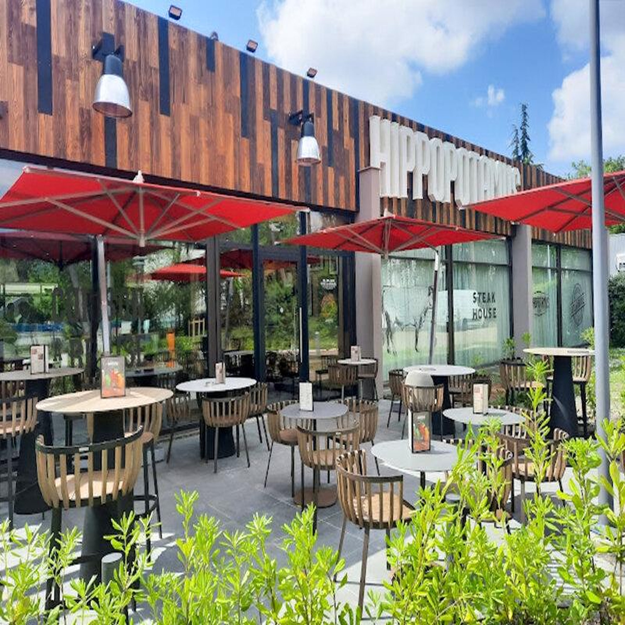 Voir la diapositive 2 : Smartbox Repas convivial près de bordeaux : menu 3 plats pour les amateurs de viande - coffret cadeau gastronomie