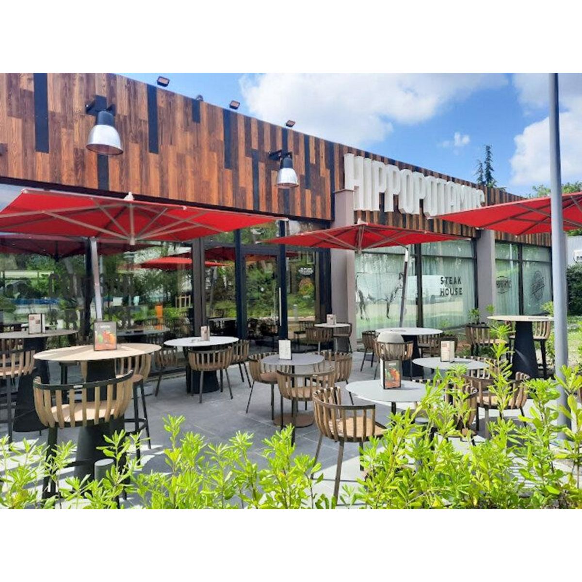 Smartbox Repas convivial près de Bordeaux : menu 3 plats pour les amateurs de viande - Coffret Cadeau Gastronomie