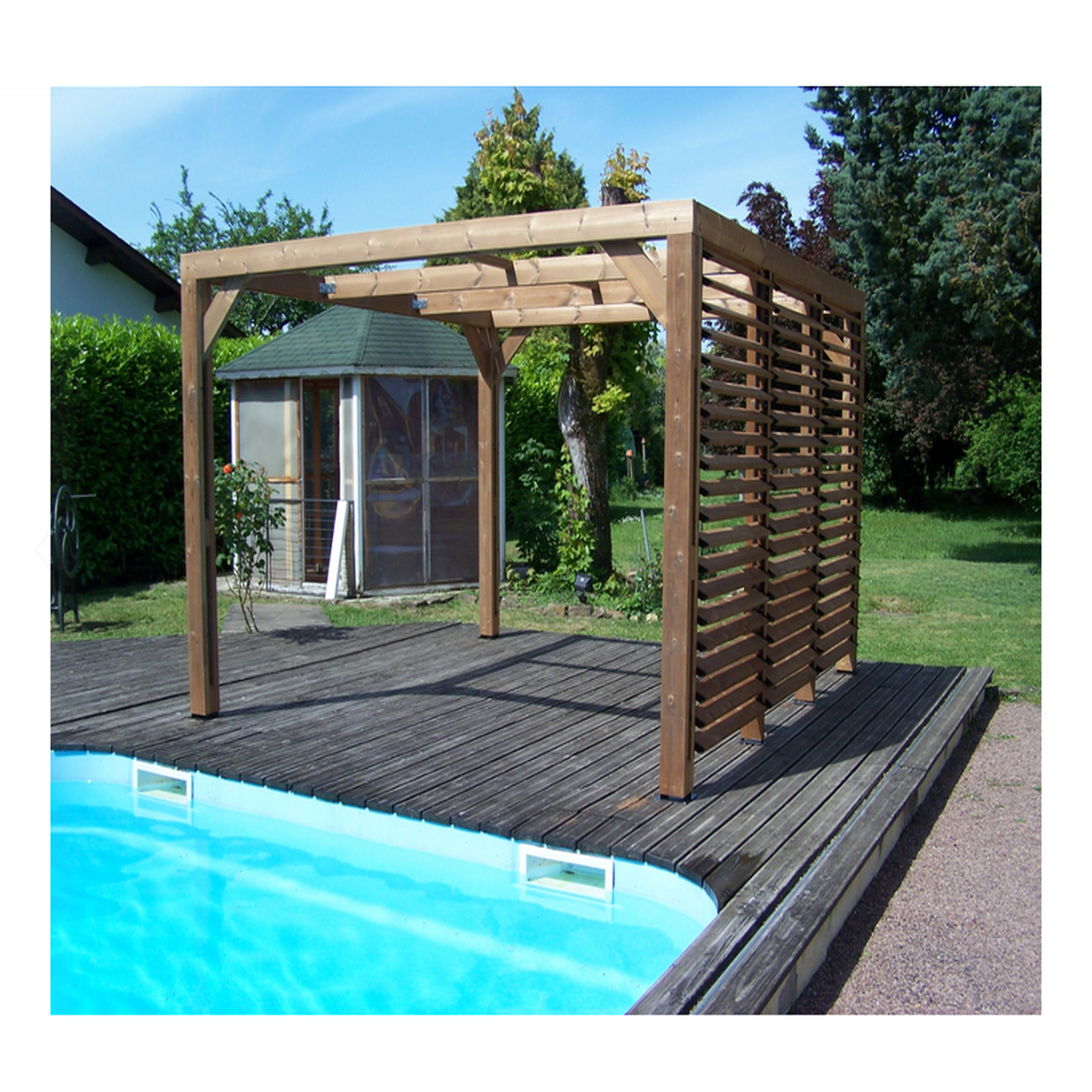 Hisense Pergola thermauvent en bois thermo chauffé avec vantelles mobiles sur mur 10.67 m² - tho3531v