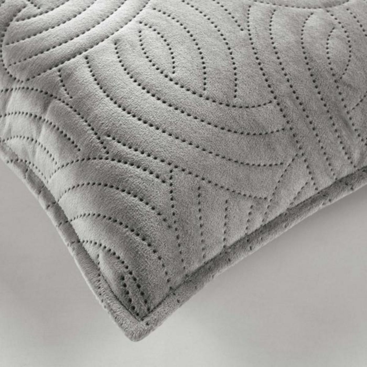 Paris Prix Housse de Coussin Velours Uni  Solange  40x40cm Gris