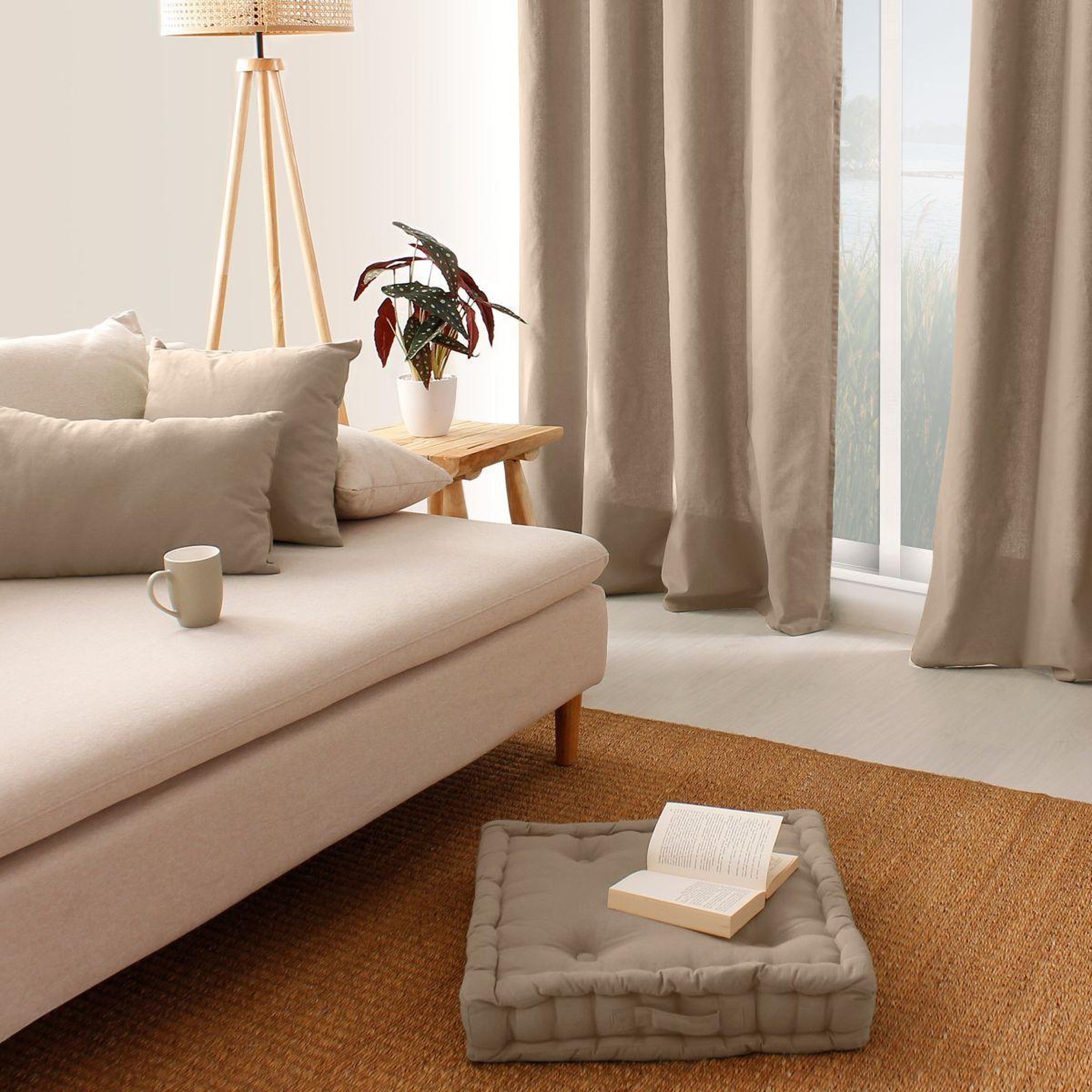 Voir la diapositive 5 : ENJOY HOME Coussin de Sol Uni  Panama  50x50cm Naturel