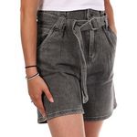 MONDAY PREMIUM Short Mom  Femme Monday Premium LW786. Coloris disponibles : Noir