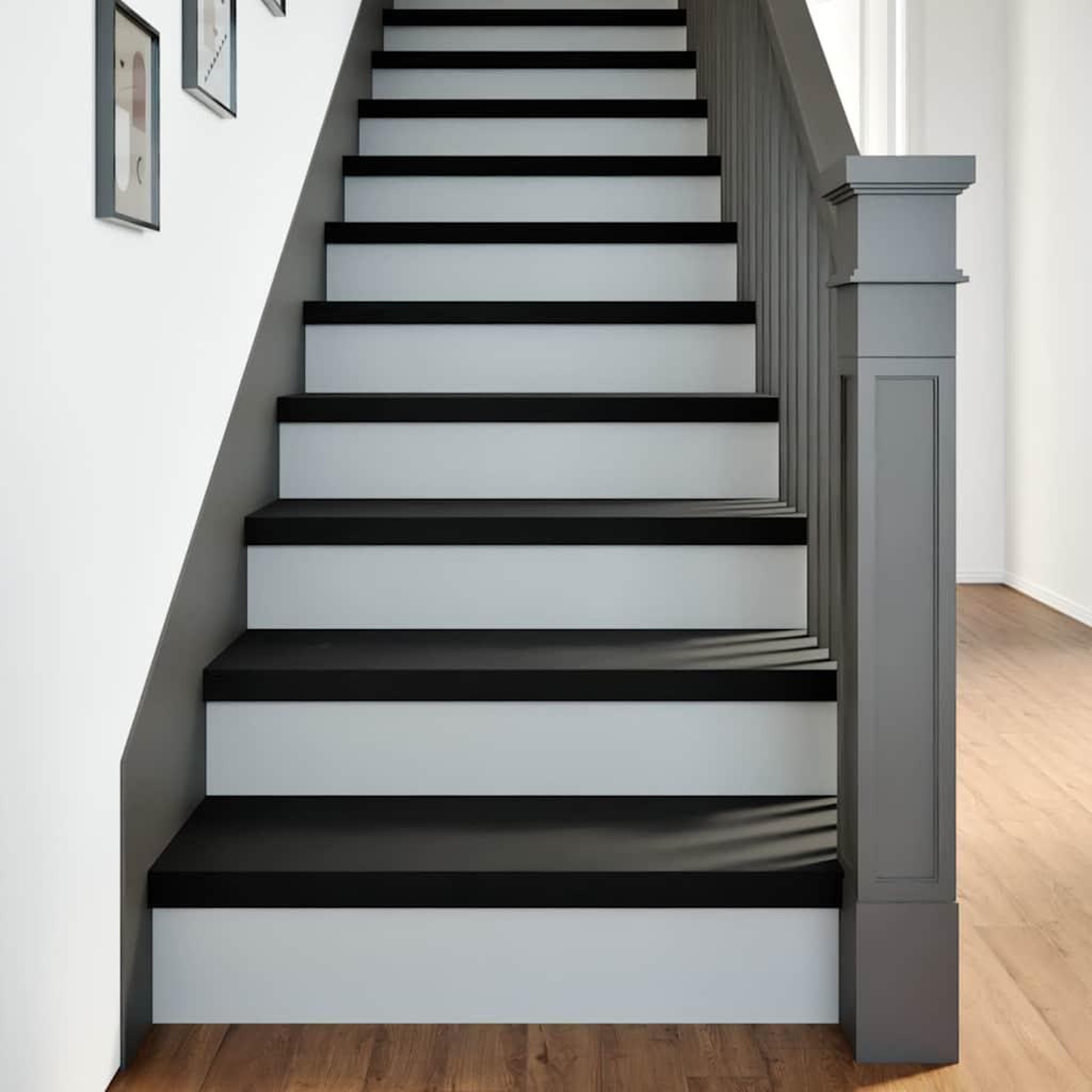 VIDAXL Marches d'escalier 12 pcs marron fonce 70x25x2 cm chene massif