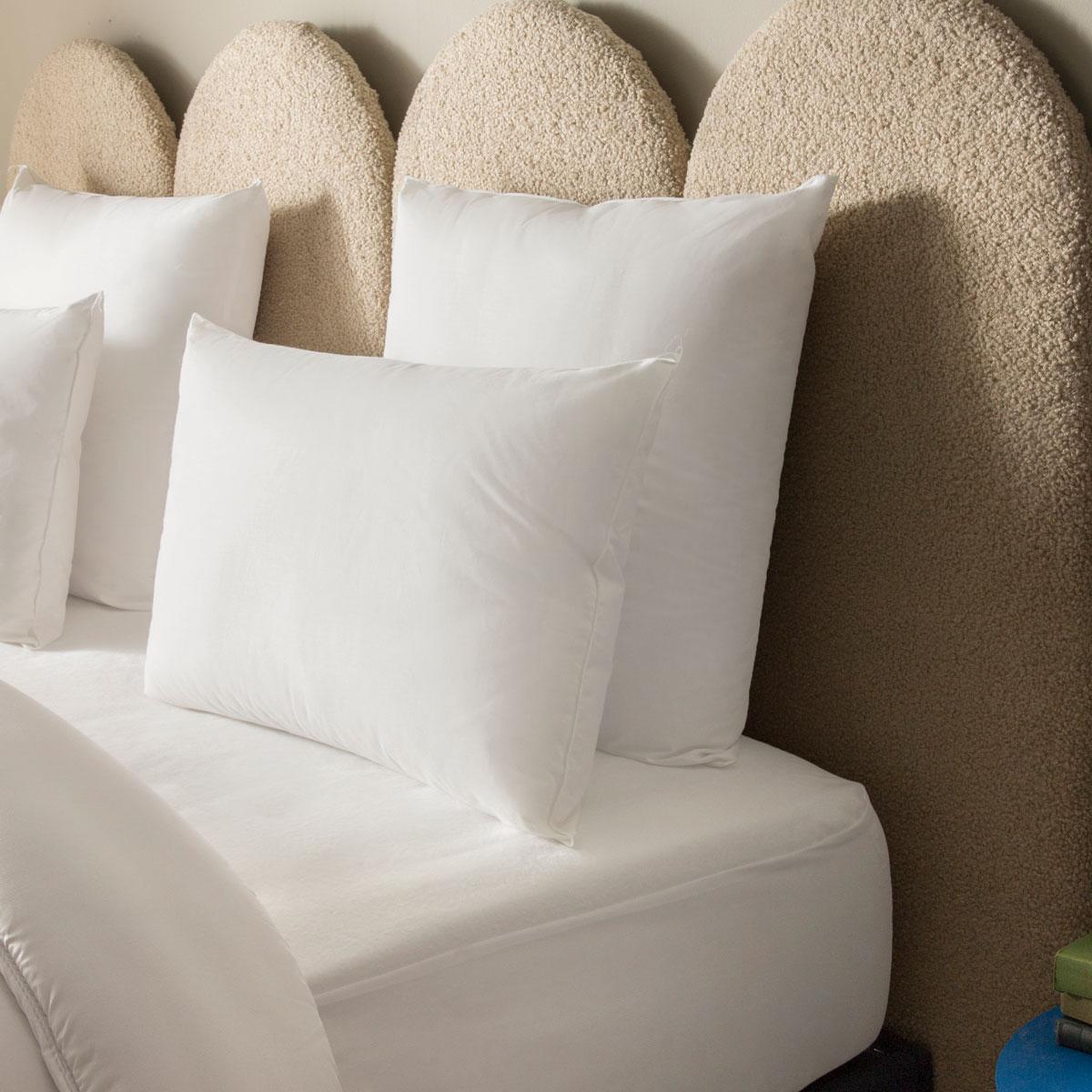 DUNLOPILLO Oreiller confort serein - medium. Coloris disponibles : Blanc