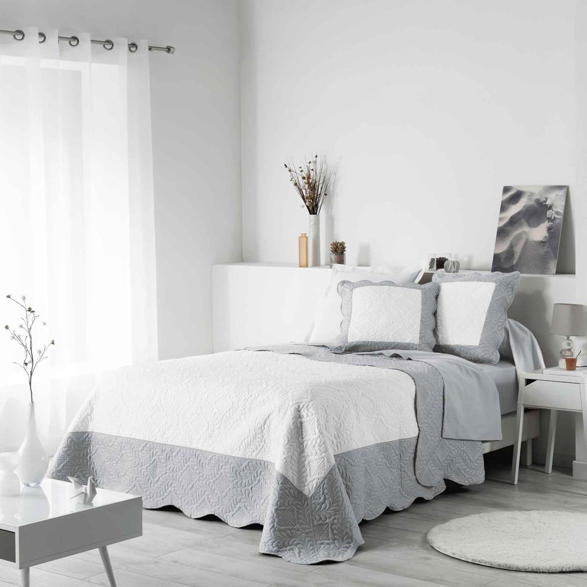 Paris Prix Housse de Coussin en Microfibre  Andrea  60x60cm Blanc & Gris