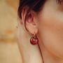 Voir la diapositive 2 : SLOYA Boucles d'oreilles Blima en pierres Agate rouge