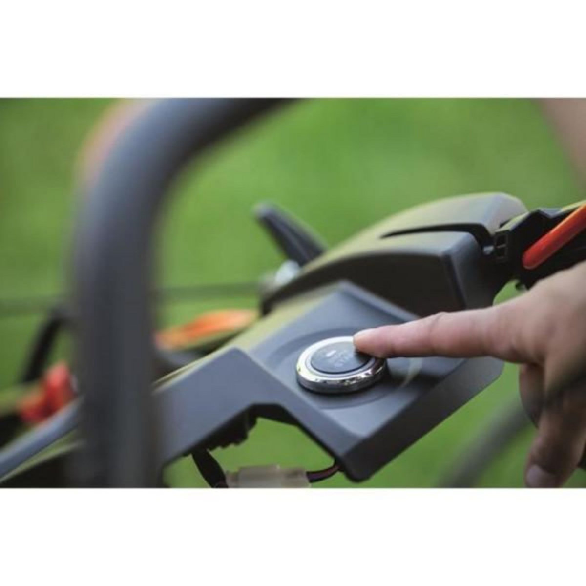 SCHEPPACH Tondeuse a Gazon   thermique autotractée – démarrage électrique - MS225-53BRE - 53 cm - SCHEPPACH