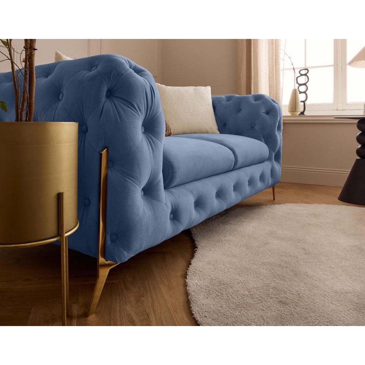 LISA DESIGN Camden - canapé 2 places chesterfield en velours - pieds en métal doré