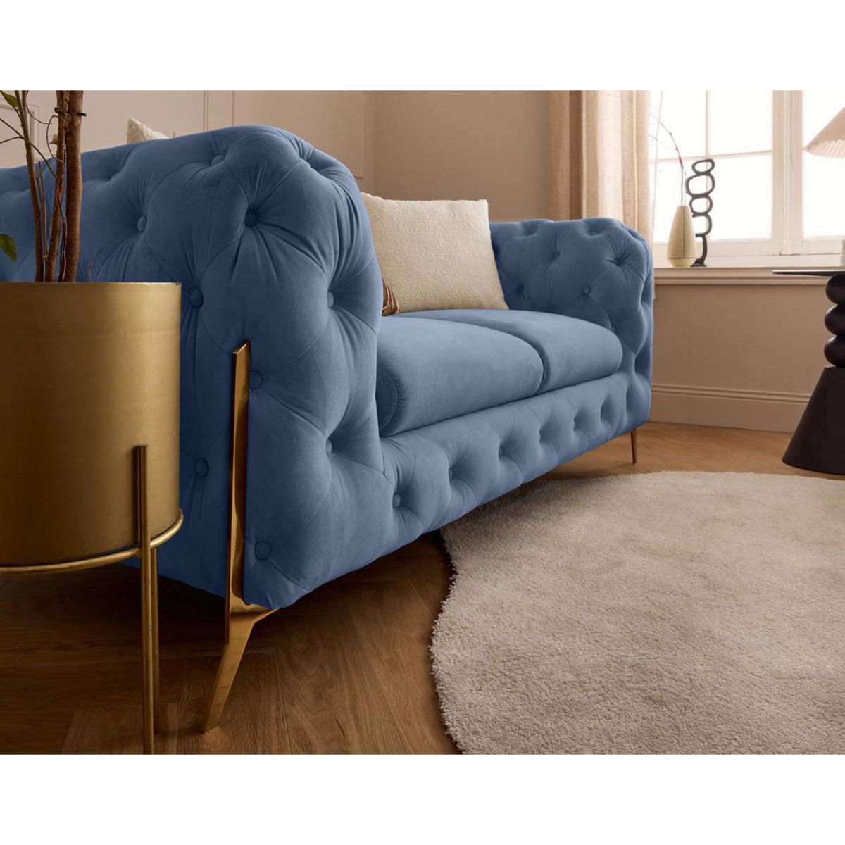 LISA DESIGN Camden - canapé 2 places chesterfield en velours - pieds en métal doré