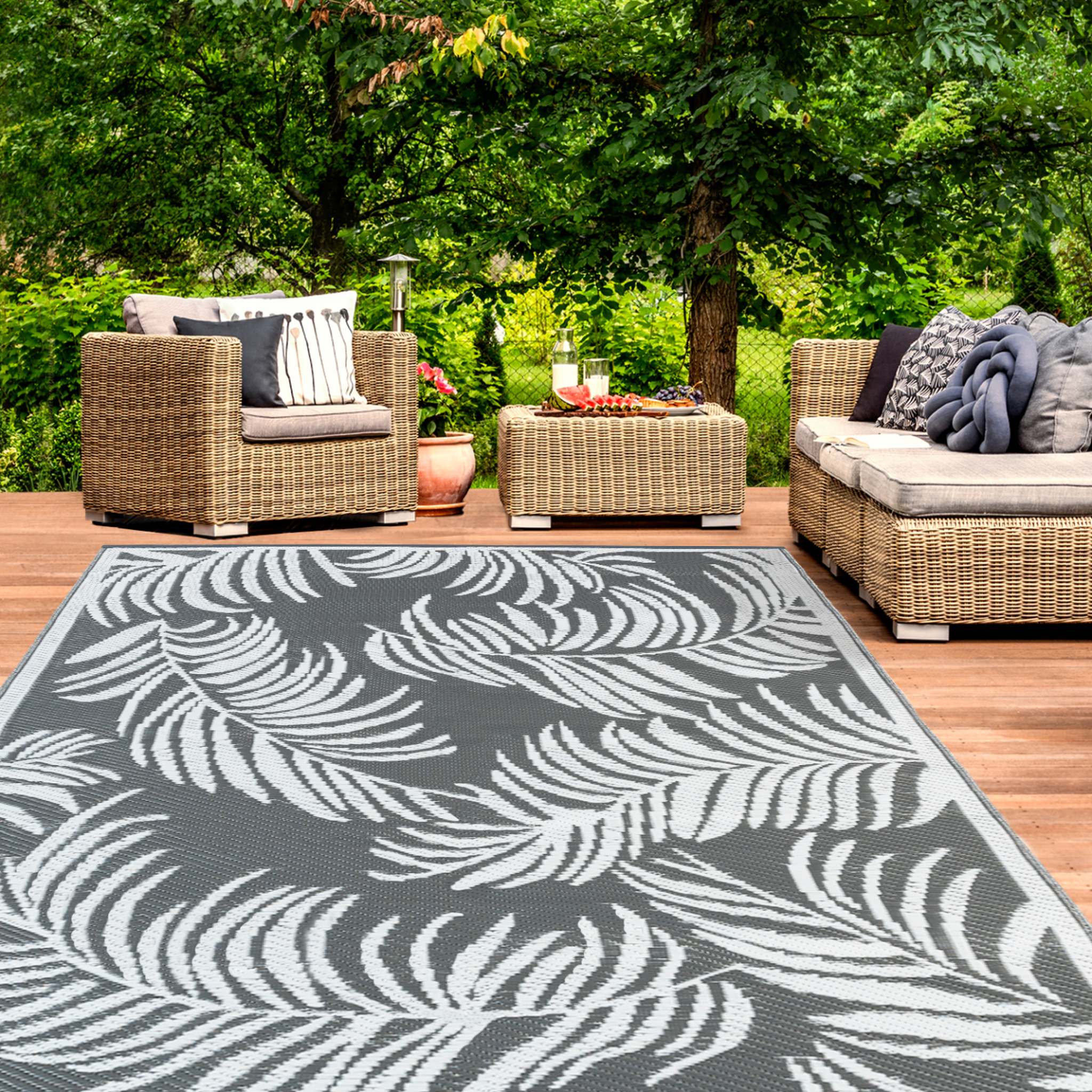 Voir la diapositive 2 : ID MARKET Tapis extérieur COCO tropical gris et blanc 180 x 280 CM