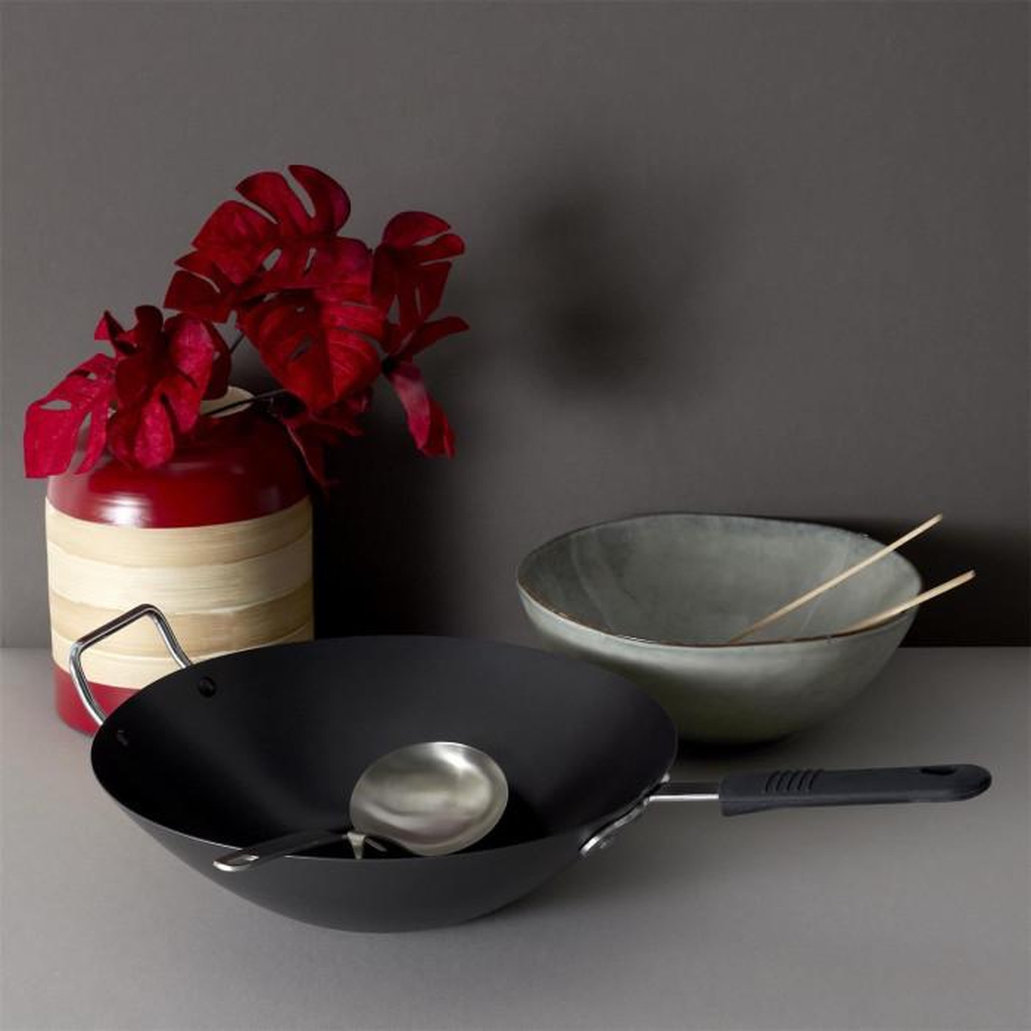 Voir la diapositive 3 : Paris Prix Wok en Inox  Tous Feux  33cm Noir