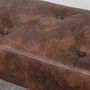Voir la diapositive 5 : HOMCOM Banc banquette capitonnée style classique chic bois hévéa revêtement synthétique marron effet vieilli
