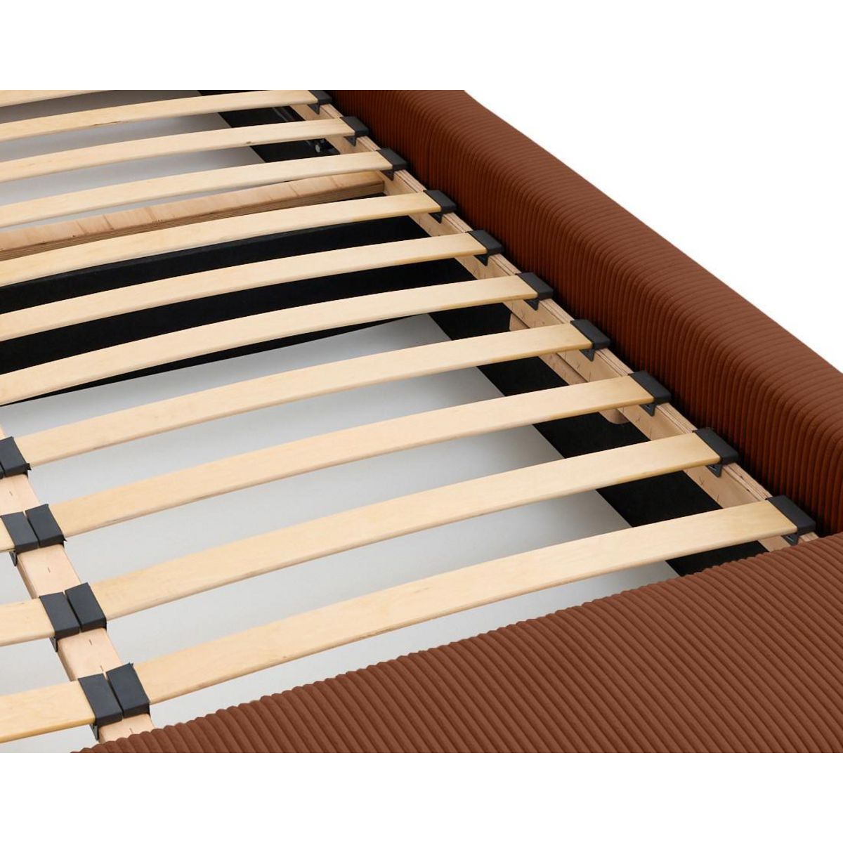 LISA DESIGN Pivoine - lit coffre - 140x190 - en velours côtelé - sommier inclus