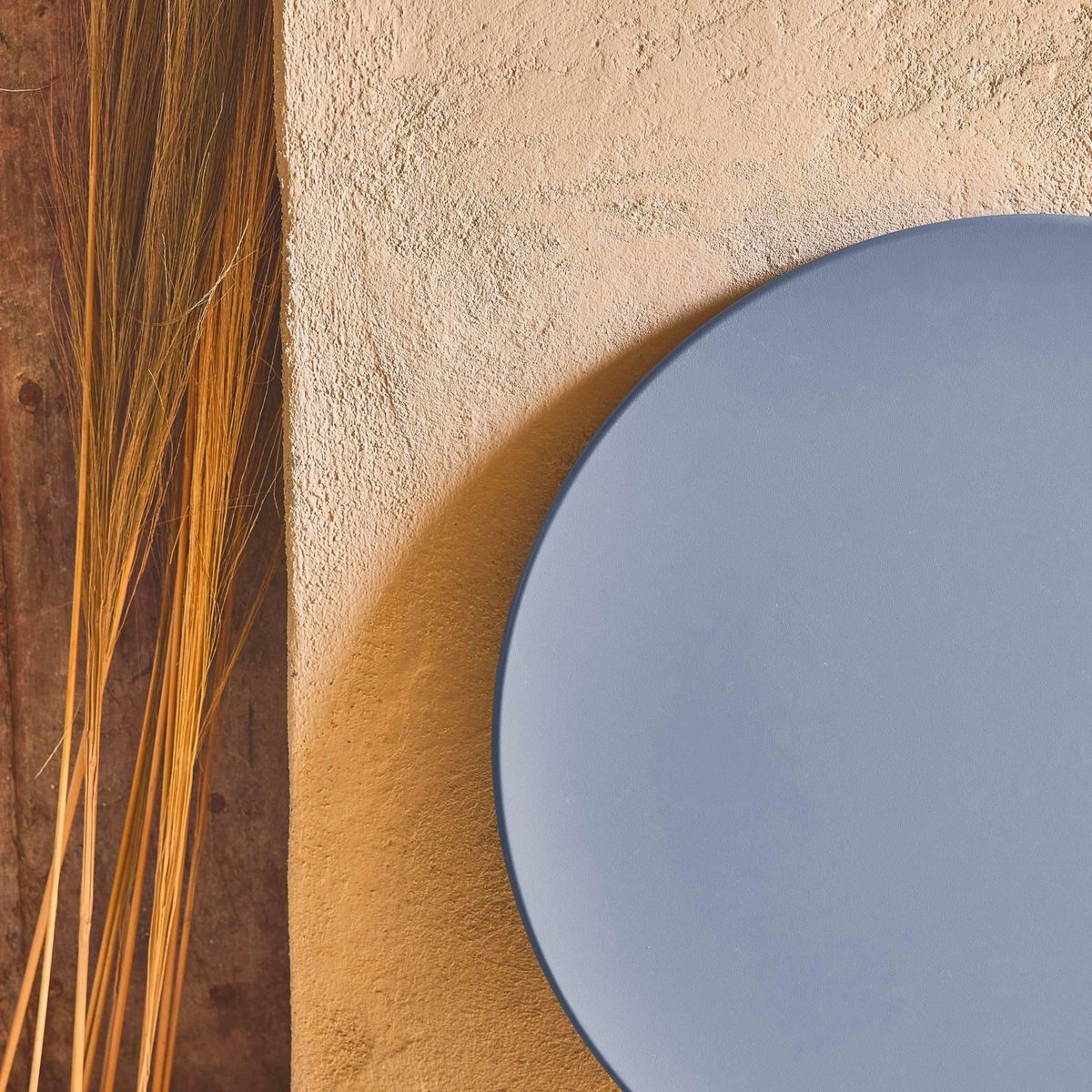 SWEEEK Table de jardin bistrot pliable - Emilia ronde - Table ronde Ø60cm en acier thermolaqué