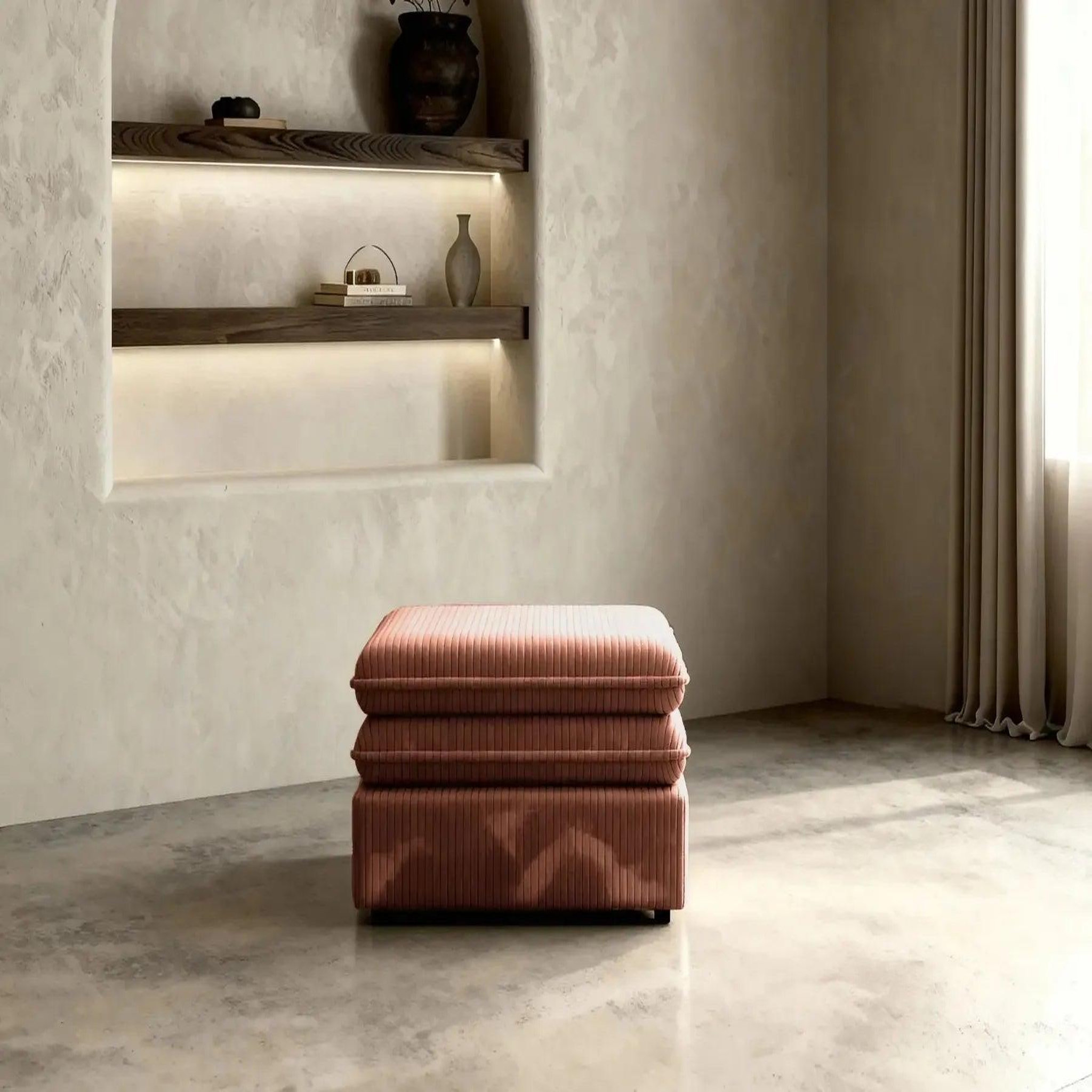 Voir la diapositive 3 : CASANOVA PARIS Oscar - pouf velours cotelé