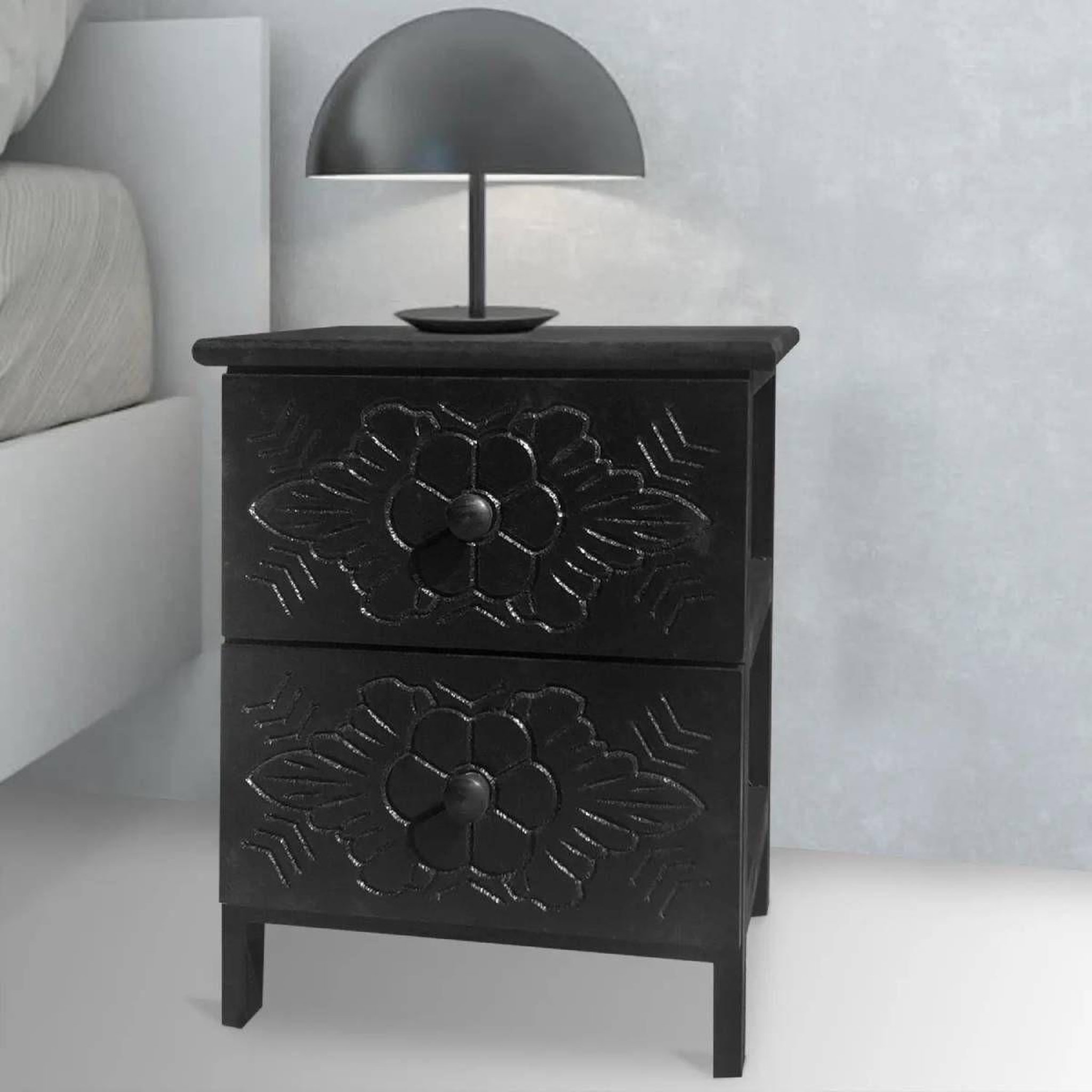Voir la diapositive 5 : Paris Prix Table de chevet sculptée  morocco  45cm noir
