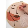 Graine créative Kit broderie décorative visage line art