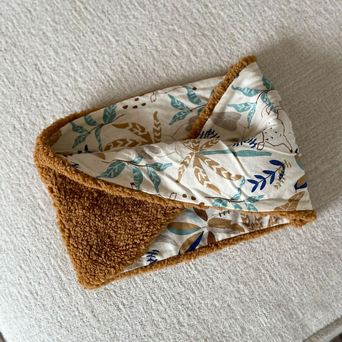 Petit Béguin Cache cou enfant en sherpa Lamascotte