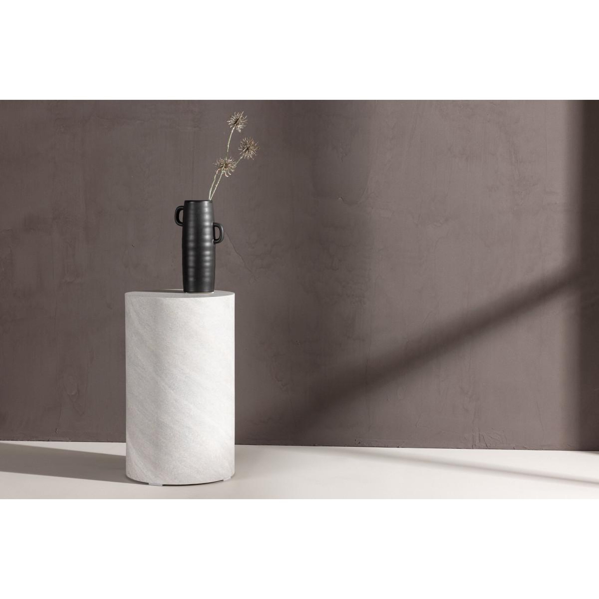 Voir la diapositive 5 : Paris Prix Table d'appoint ronde  york  30cm gris